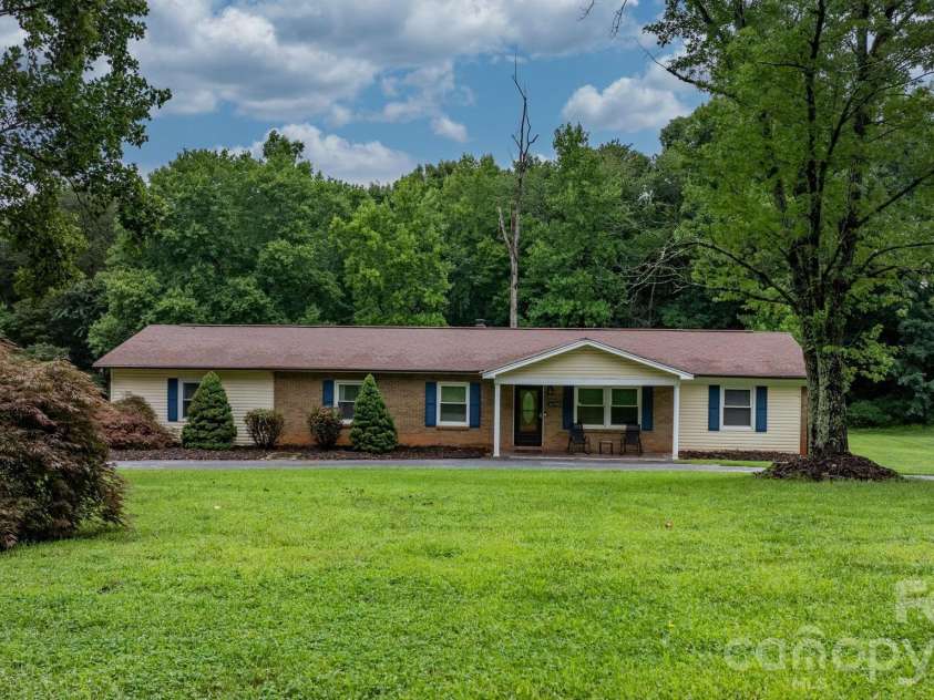 4690 Worth Place, Granite Falls, NC 28630.  MLS# CAR4408249, YatesRealty ID 42333. 