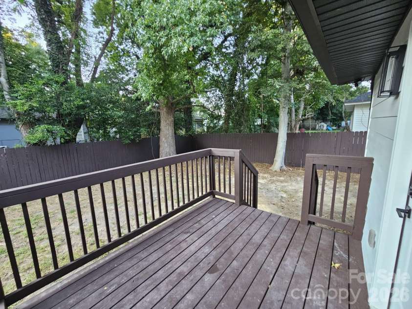 232 2nd Street, Kershaw, SC 29067.  MLS# CAR4410476, YatesRealty ID 42334. 
