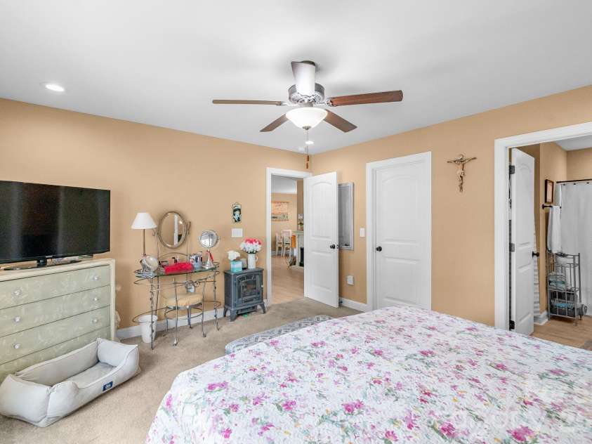 3604 Gold Mine Highway, Kershaw, SC 29067.  MLS# CAR4412624, YatesRealty ID 42336. 