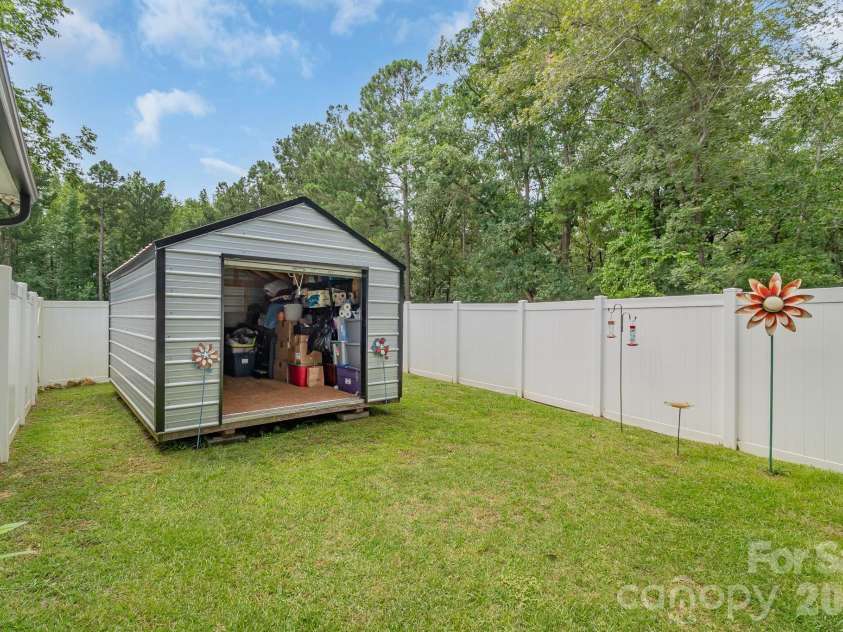 3604 Gold Mine Highway, Kershaw, SC 29067.  MLS# CAR4412624, YatesRealty ID 42336. 