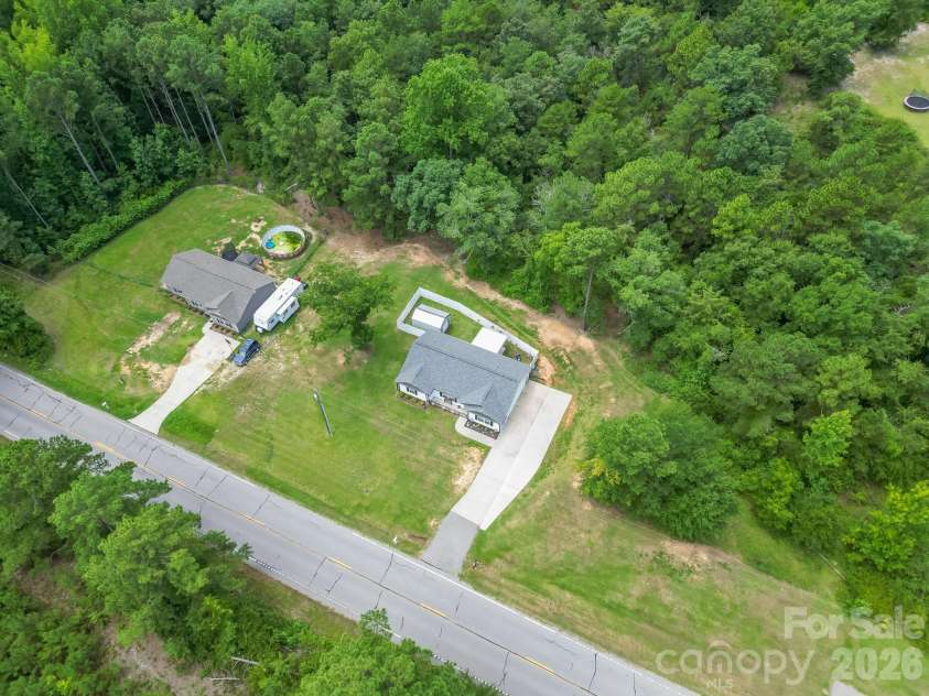 3604 Gold Mine Highway, Kershaw, SC 29067.  MLS# CAR4412624, YatesRealty ID 42336. 