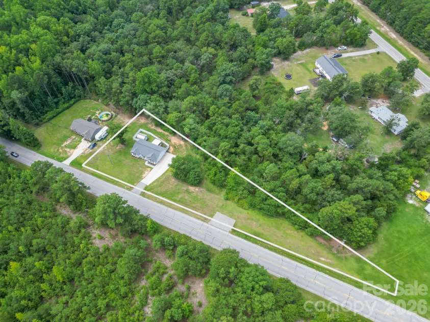 3604 Gold Mine Highway, Kershaw, SC 29067.  MLS# CAR4412624, YatesRealty ID 42336. 