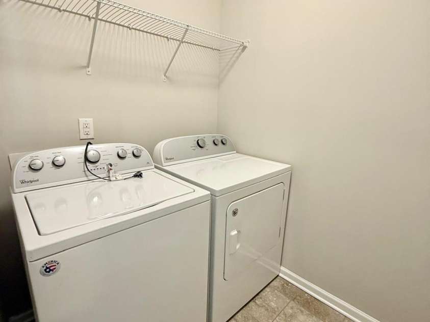 5658 Stonewells Drive, Charlotte, NC 28278.  MLS# CAR4412440, YatesRealty ID 42338. 