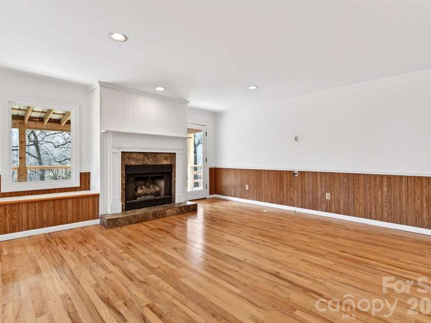 4259 US 70 Road, Marion, NC 28752.  MLS# CAR4340034, YatesRealty ID 4234. 