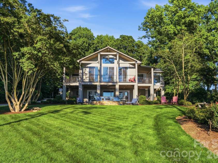 730 Mainsail Road, Salisbury, NC 28146.  MLS# CAR4390444, YatesRealty ID 42340. 