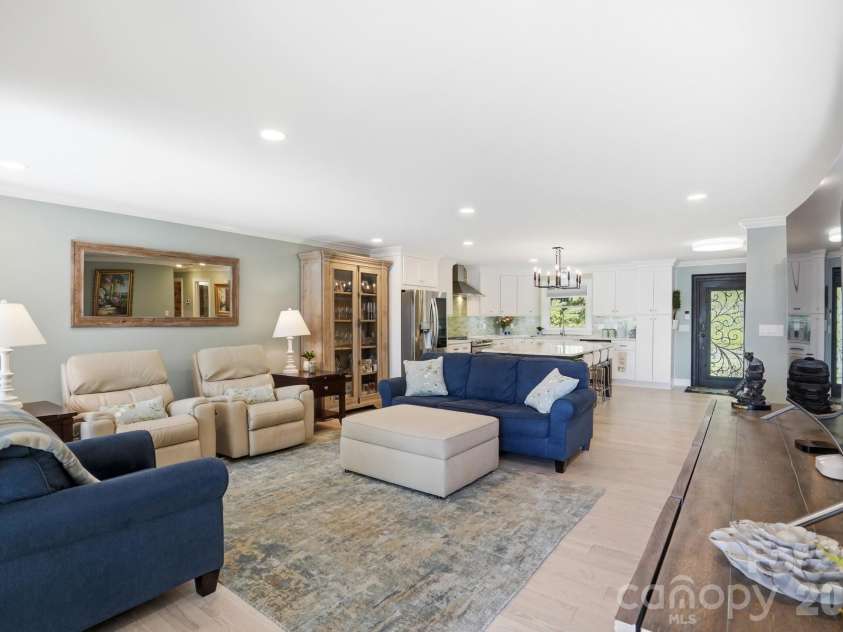 730 Mainsail Road, Salisbury, NC 28146.  MLS# CAR4390444, YatesRealty ID 42340. 
