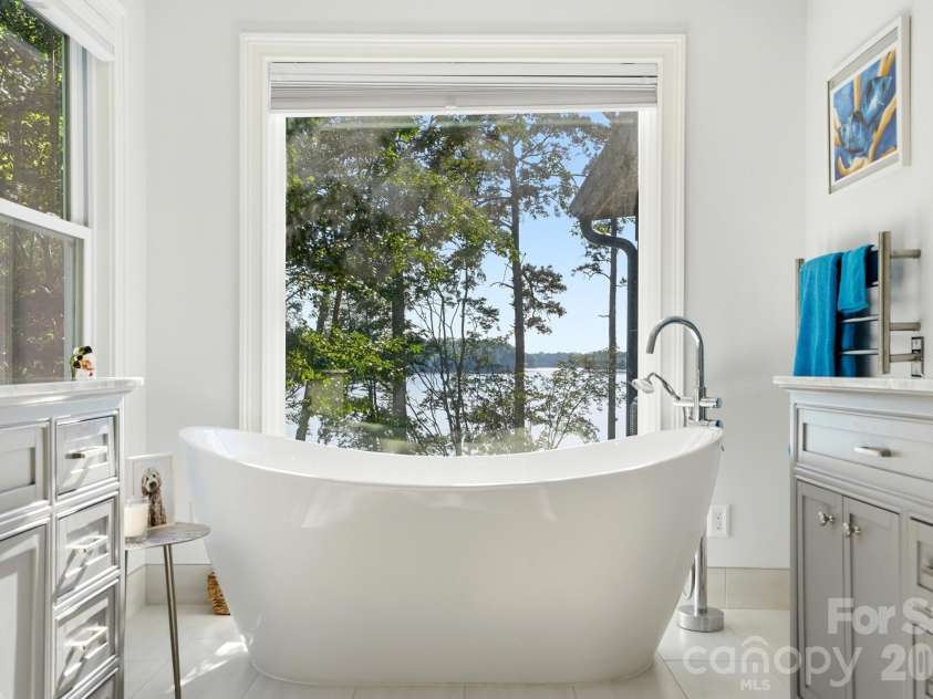 730 Mainsail Road, Salisbury, NC 28146.  MLS# CAR4390444, YatesRealty ID 42340. 