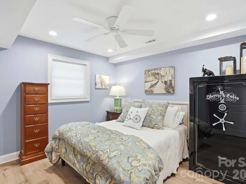 730 Mainsail Road, Salisbury, NC 28146.  MLS# CAR4390444, YatesRealty ID 42340. 