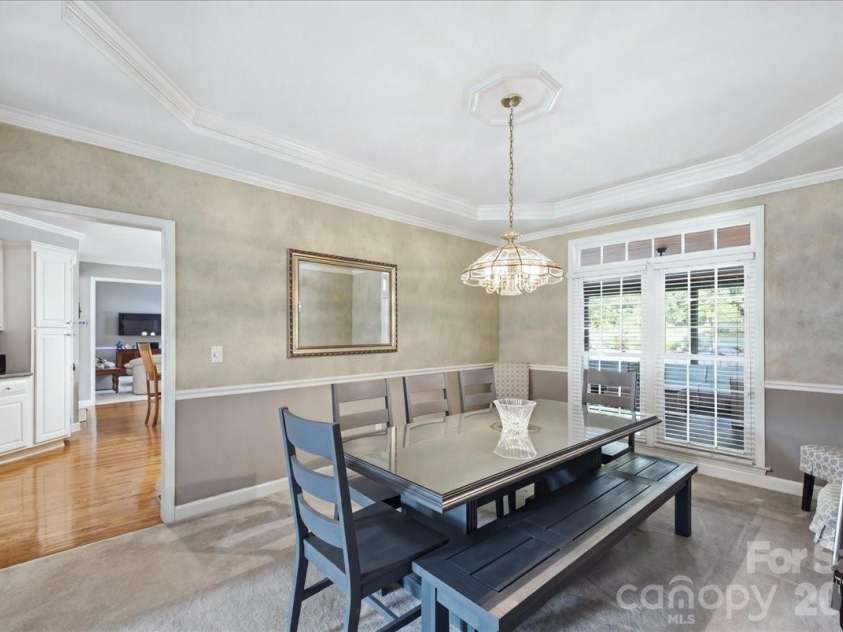3425 Savannah Hills Drive, Matthews, NC 28105.  MLS# CAR4407068, YatesRealty ID 42341. 