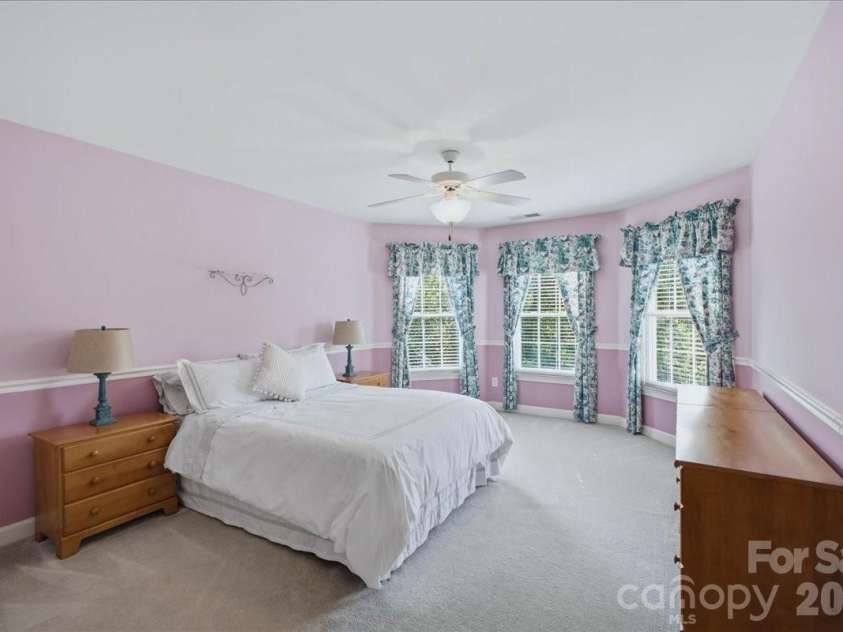 3425 Savannah Hills Drive, Matthews, NC 28105.  MLS# CAR4407068, YatesRealty ID 42341. 