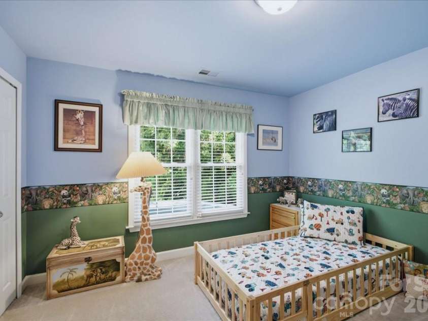 3425 Savannah Hills Drive, Matthews, NC 28105.  MLS# CAR4407068, YatesRealty ID 42341. 