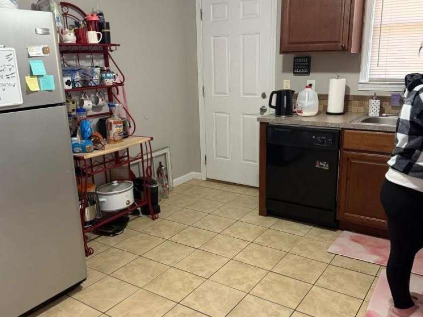 120, 121, 128 Cedar Avenue, Hudson, NC 28638.  MLS# CAR4412691, YatesRealty ID 42342. 