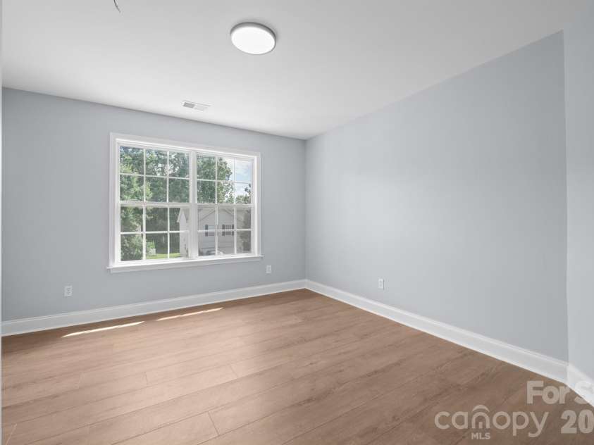 2646 Amber Crest Drive, Gastonia, NC 28052.  MLS# CAR4412046, YatesRealty ID 42345. 