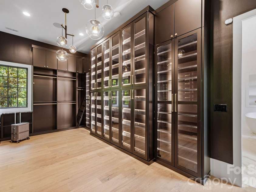 13702 Sage Thrasher Lane, Charlotte, NC 28278.  MLS# CAR4405841, YatesRealty ID 42347. TWO generously sized closets