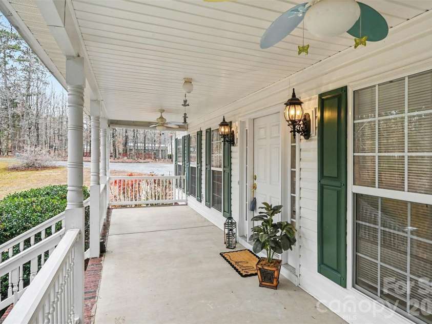 6619 Loblolly Circle, Waxhaw, NC 28173.  MLS# CAR4341573, YatesRealty ID 4235. 