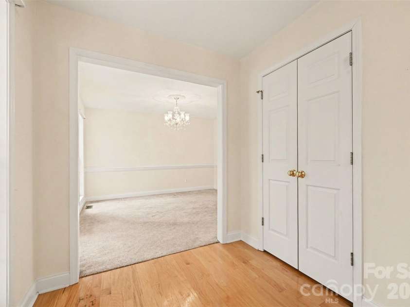 6619 Loblolly Circle, Waxhaw, NC 28173.  MLS# CAR4341573, YatesRealty ID 4235. 