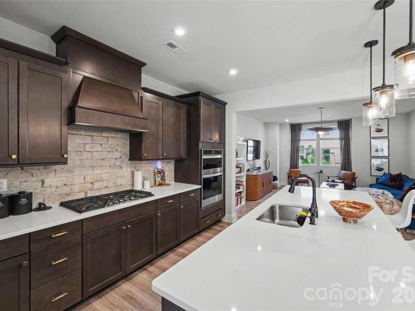 1717 Unison Drive, Charlotte, NC 28262.  MLS# CAR4405855, YatesRealty ID 42350. 