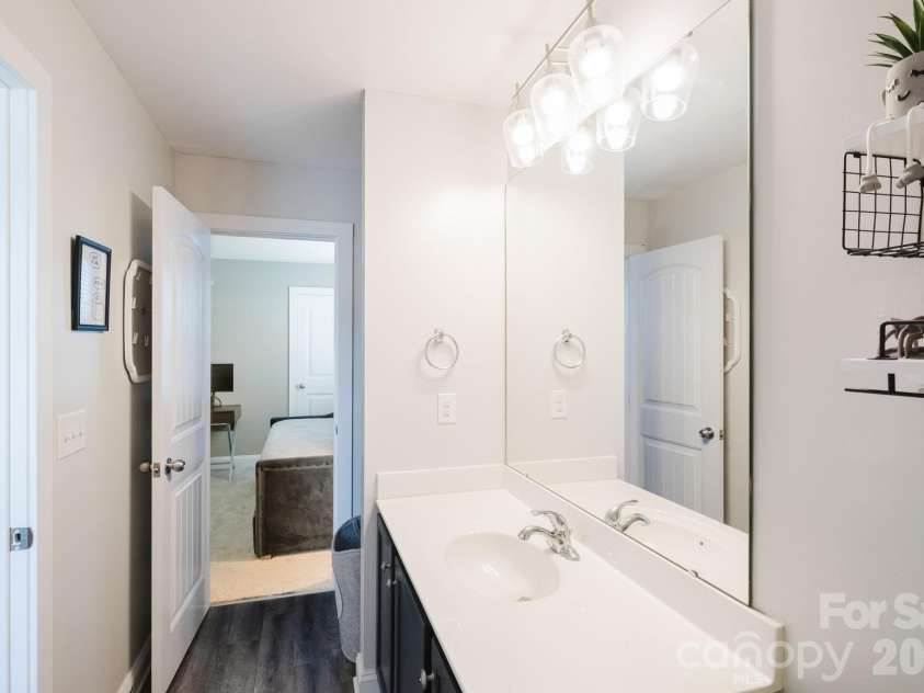 15911 Rose Glenn Lane, Davidson, NC 28036.  MLS# CAR4399213, YatesRealty ID 42351. 