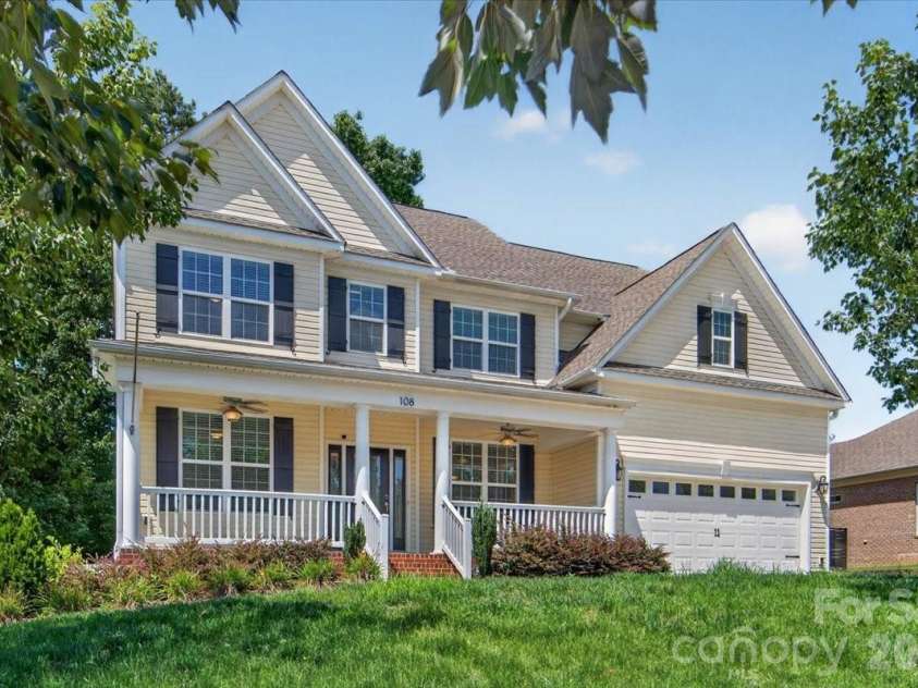 108 Timberfalls Court, Mooresville, NC 28115.  MLS# CAR4409713, YatesRealty ID 42353. 