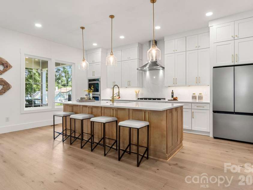 1127 Allen Street, Charlotte, NC 28205.  MLS# CAR4412112, YatesRealty ID 42354. 