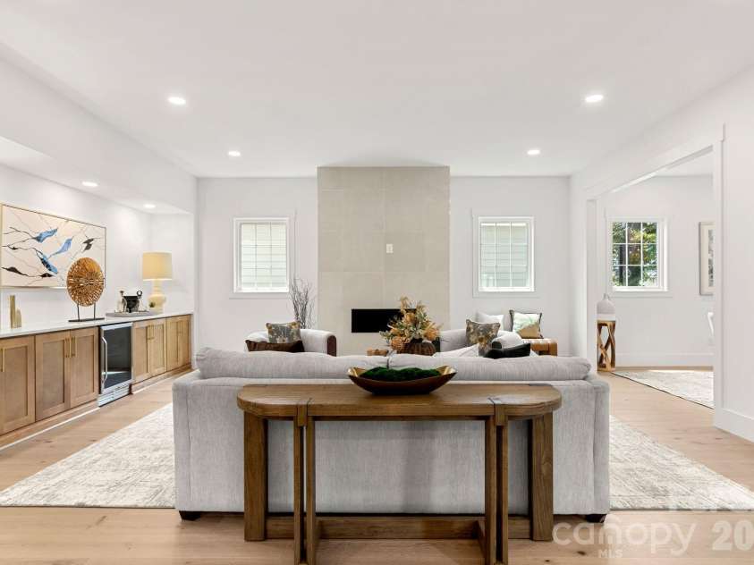 1127 Allen Street, Charlotte, NC 28205.  MLS# CAR4412112, YatesRealty ID 42354. 