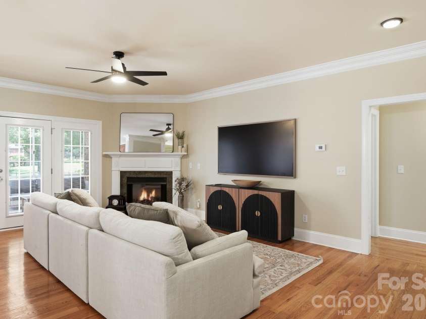535 Hallman Drive, Rock Hill, SC 29732.  MLS# CAR4411006, YatesRealty ID 42355. 