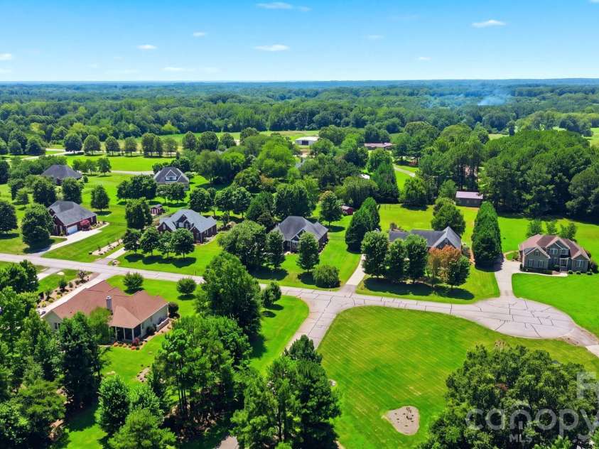535 Hallman Drive, Rock Hill, SC 29732.  MLS# CAR4411006, YatesRealty ID 42355. 
