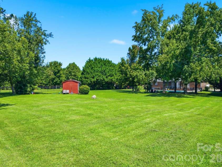 535 Hallman Drive, Rock Hill, SC 29732.  MLS# CAR4411006, YatesRealty ID 42355. 