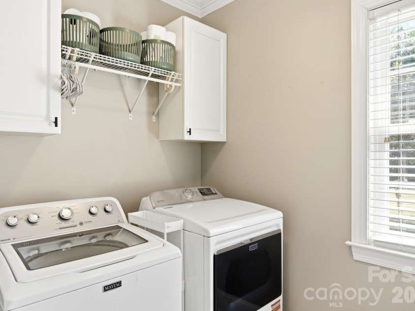 535 Hallman Drive, Rock Hill, SC 29732.  MLS# CAR4411006, YatesRealty ID 42355. Main Level Laundry Room