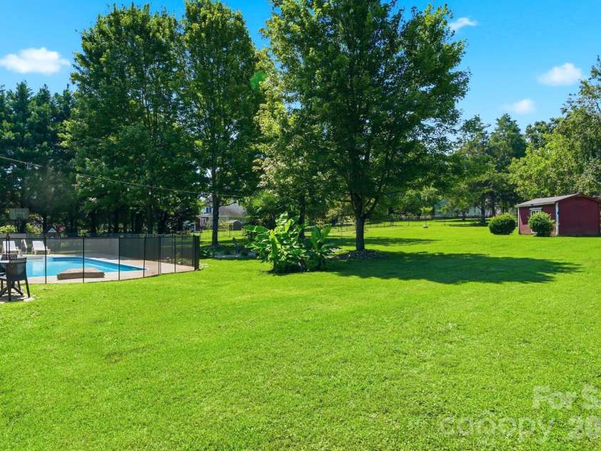 535 Hallman Drive, Rock Hill, SC 29732.  MLS# CAR4411006, YatesRealty ID 42355. Spacious Fully Fenced Back Yard, Pool Fenced Separately.
