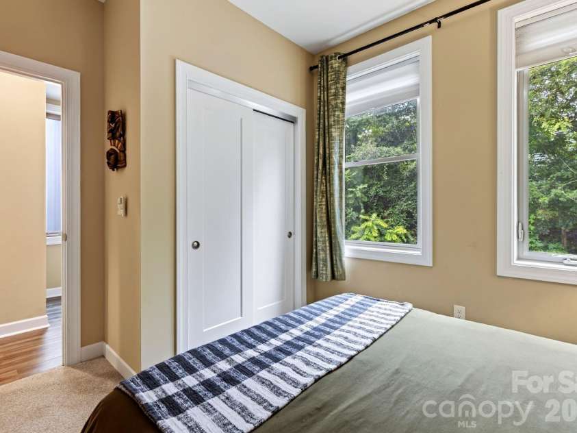 66 Burton Street, Asheville, NC 28806.  MLS# CAR4404970, YatesRealty ID 42359. 