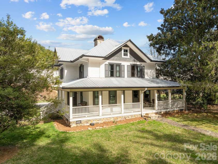 615 Rose Hill Road, Asheville, NC 28803.  MLS# CAR4393254, YatesRealty ID 4236. 