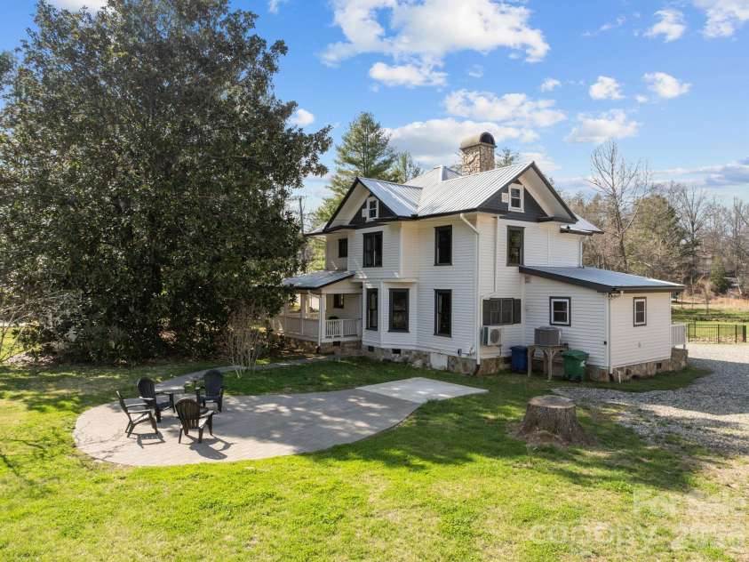 615 Rose Hill Road, Asheville, NC 28803.  MLS# CAR4393254, YatesRealty ID 4236. 