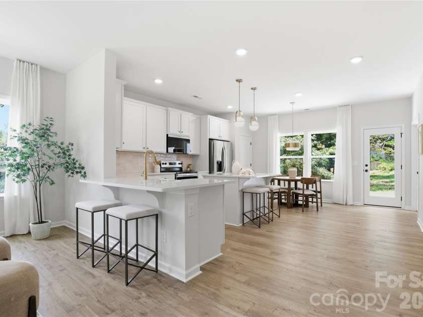 3314 Campbell Drive, Charlotte, NC 28205.  MLS# CAR4407198, YatesRealty ID 42363. 