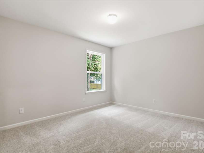 3314 Campbell Drive, Charlotte, NC 28205.  MLS# CAR4407198, YatesRealty ID 42363. 