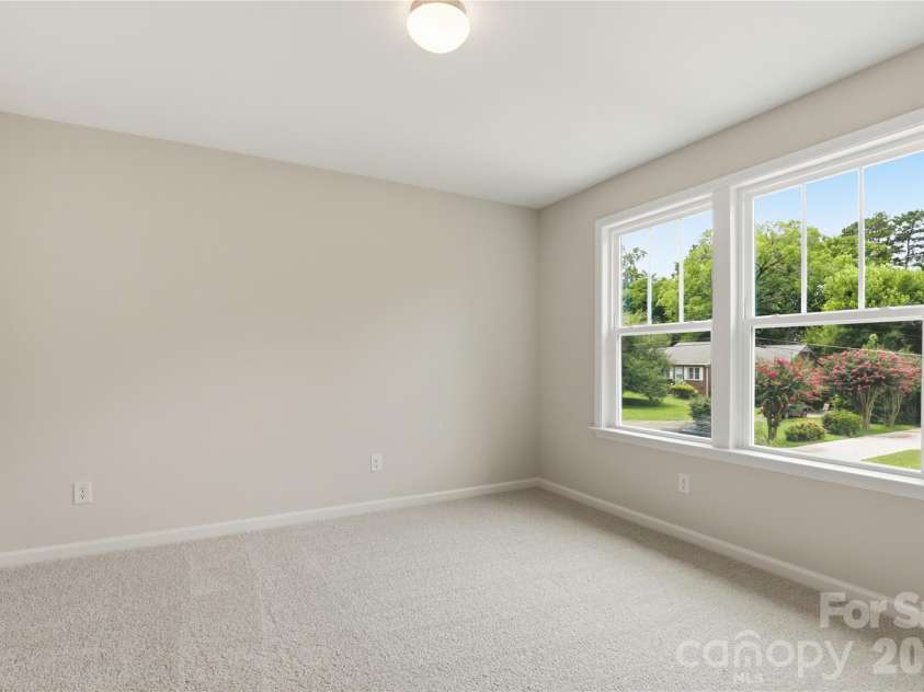 3314 Campbell Drive, Charlotte, NC 28205.  MLS# CAR4407198, YatesRealty ID 42363. 