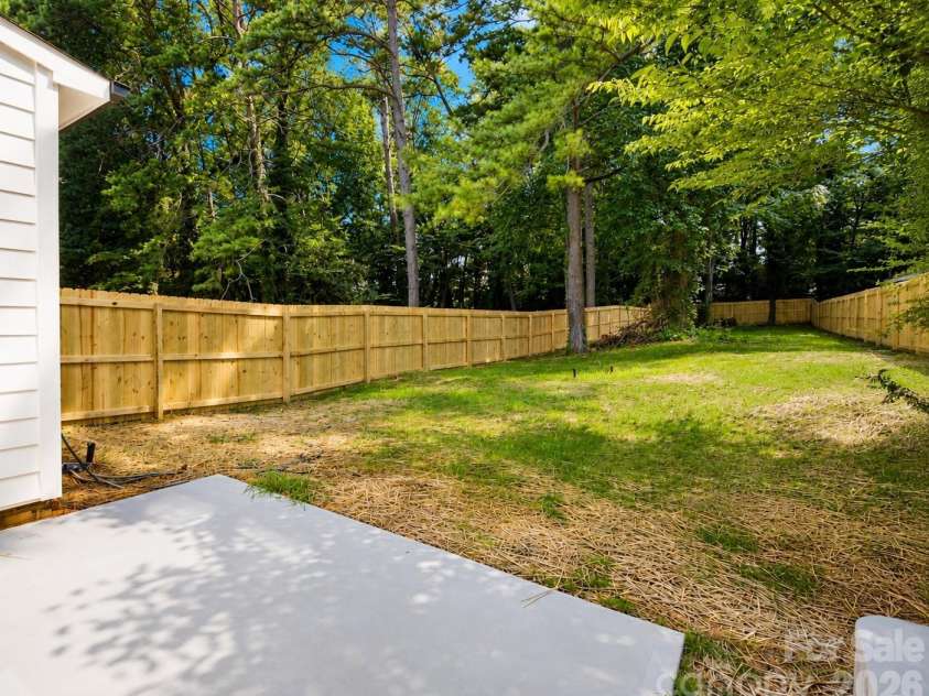 3314 Campbell Drive, Charlotte, NC 28205.  MLS# CAR4407198, YatesRealty ID 42363. 