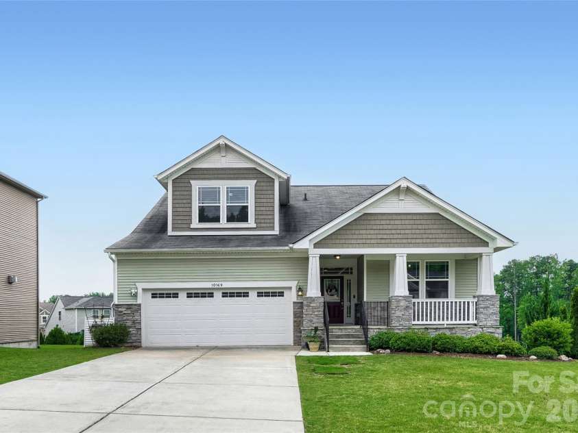 10169 Castlebrooke Drive, Concord, NC 28027.  MLS# CAR4409194, YatesRealty ID 42365. 