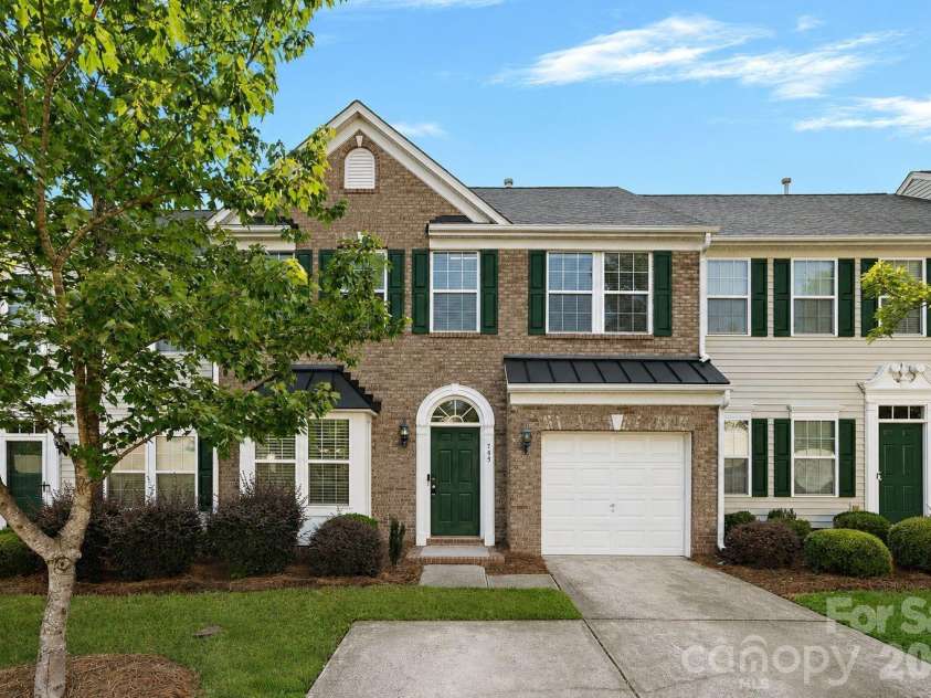 745 Prospect Lane, Fort Mill, SC 29708.  MLS# CAR4405767, YatesRealty ID 42366. 