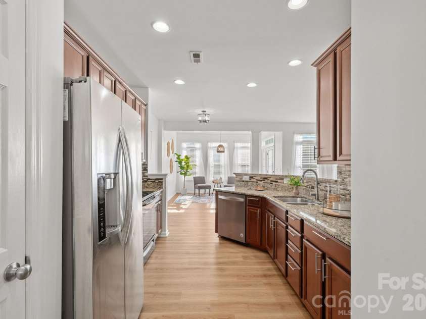 745 Prospect Lane, Fort Mill, SC 29708.  MLS# CAR4405767, YatesRealty ID 42366. Kitchen