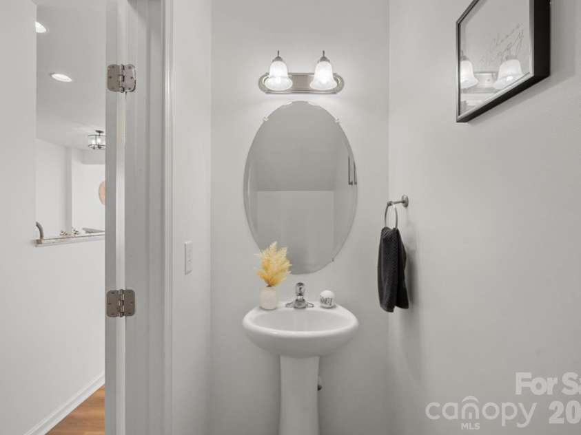 745 Prospect Lane, Fort Mill, SC 29708.  MLS# CAR4405767, YatesRealty ID 42366. Powder Bath