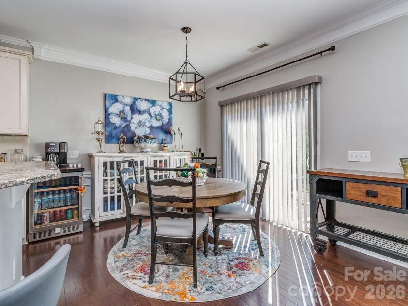 5951 Carrollton Lane, Charlotte, NC 28210.  MLS# CAR4409578, YatesRealty ID 42367. 