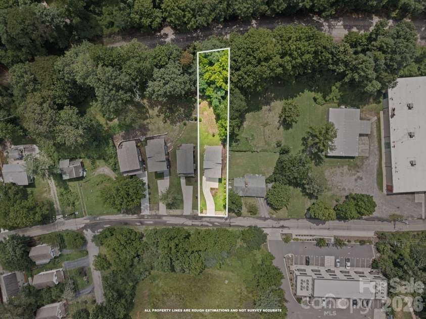 87 Glendale Avenue, Asheville, NC 28803.  MLS# CAR4409214, YatesRealty ID 42368. 