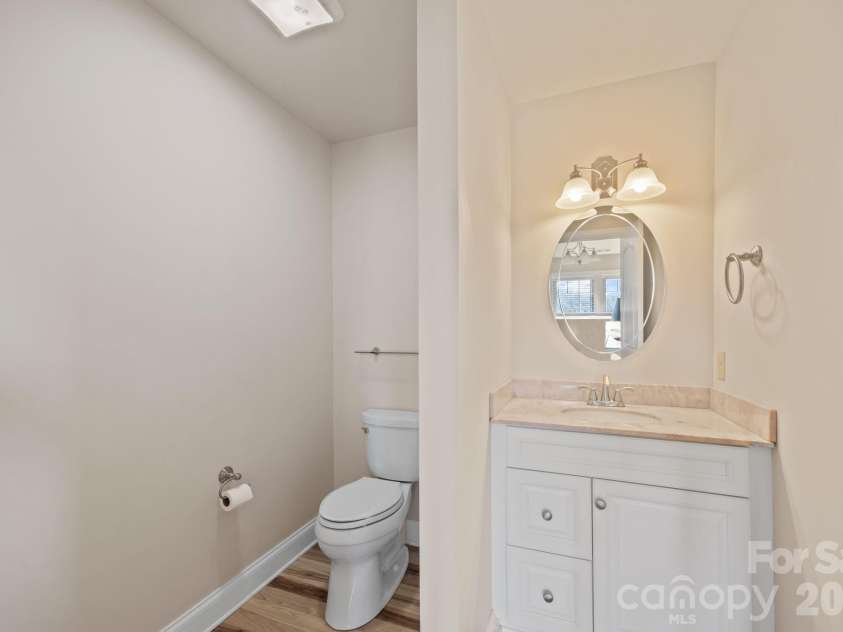 5 Lila Lane, Clyde, NC 28721.  MLS# CAR4349173, YatesRealty ID 4237. 