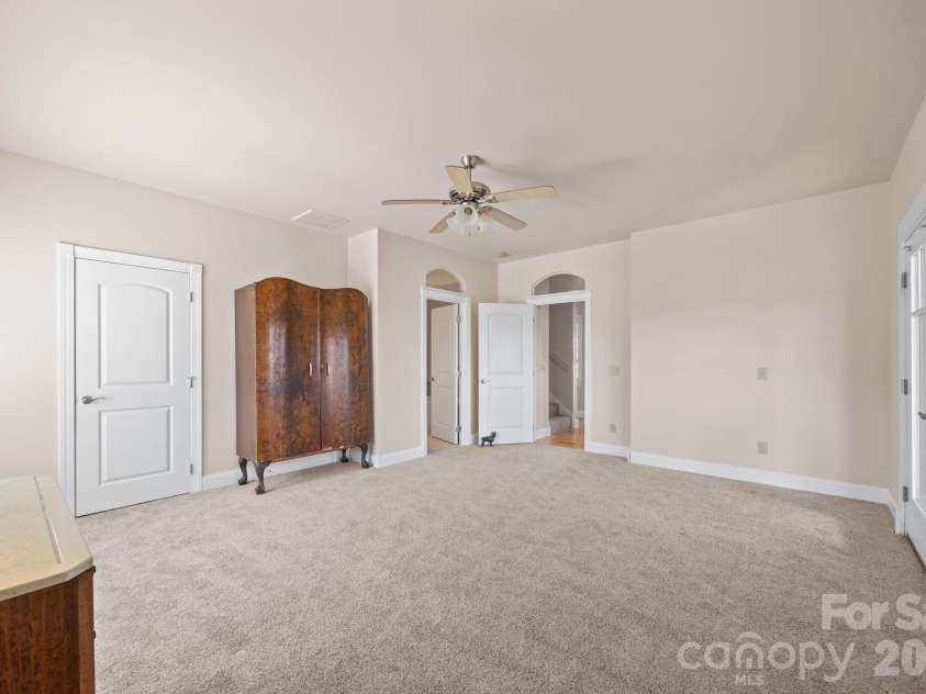 5 Lila Lane, Clyde, NC 28721.  MLS# CAR4349173, YatesRealty ID 4237. 
