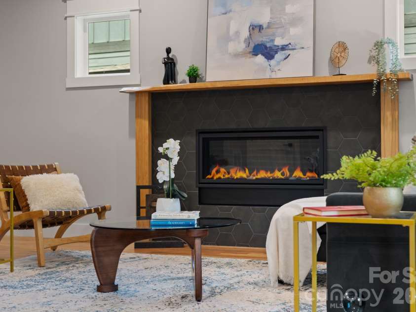 89 Glendale Avenue, Asheville, NC 28803.  MLS# CAR4409722, YatesRealty ID 42370. 