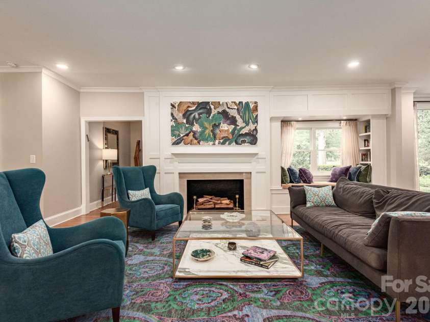 1101 Belgrave Place, Charlotte, NC 28203.  MLS# CAR4408102, YatesRealty ID 42373. 