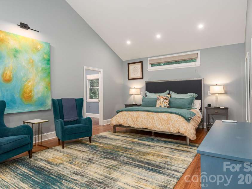 1101 Belgrave Place, Charlotte, NC 28203.  MLS# CAR4408102, YatesRealty ID 42373. 