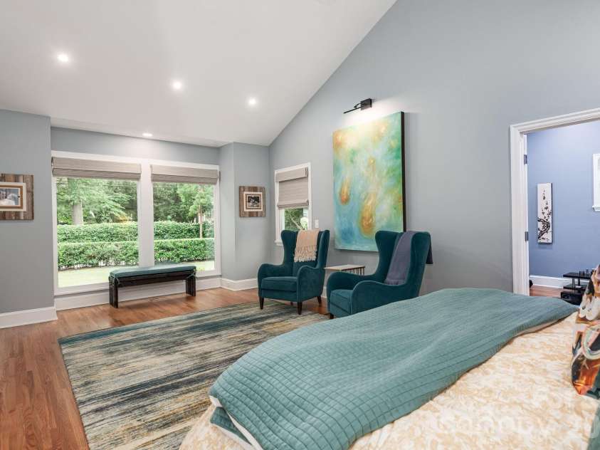 1101 Belgrave Place, Charlotte, NC 28203.  MLS# CAR4408102, YatesRealty ID 42373. 