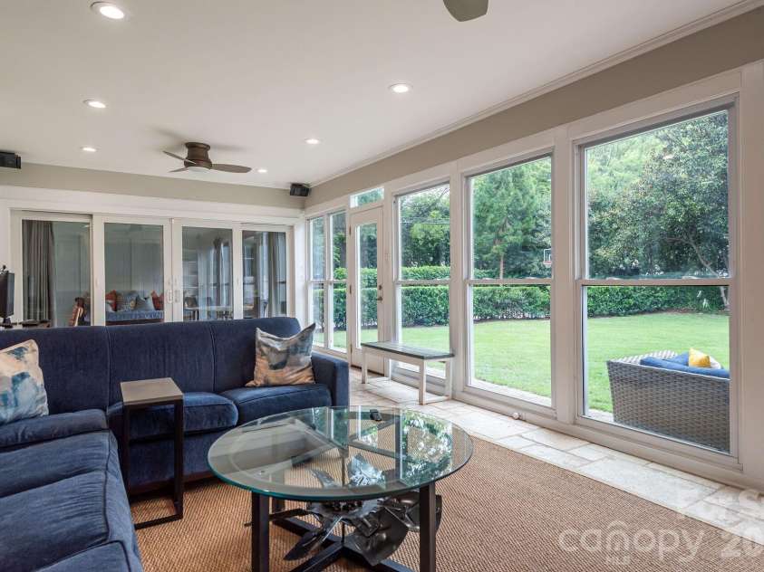 1101 Belgrave Place, Charlotte, NC 28203.  MLS# CAR4408102, YatesRealty ID 42373. 